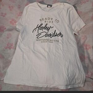 Harley Davidson White T-Shirt.
